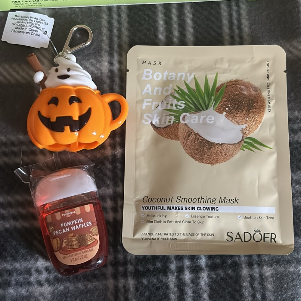 Bath and body works fall bundle - Picture 7 of 15